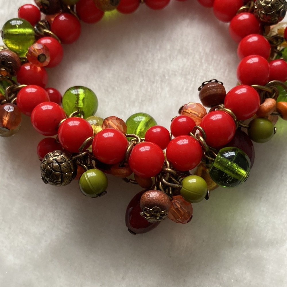 Beaded Bracelet and Necklace Set - Picture 9 of 9